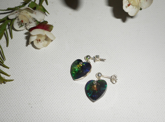 Pendientes corazón de cristal Swarovski verde en plata 925