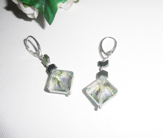 Pendientes de diamantes de cristal verde en plata de ley 925