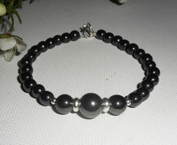 Pulsera con piedras de hematites y plata 925