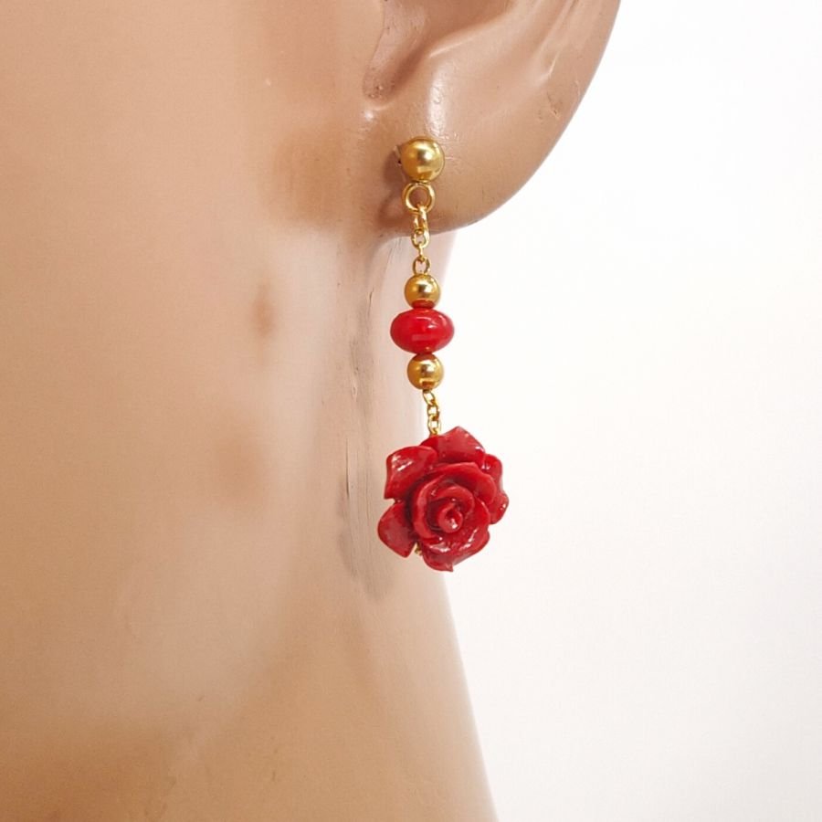 Pendientes de gorgona rosa roja 