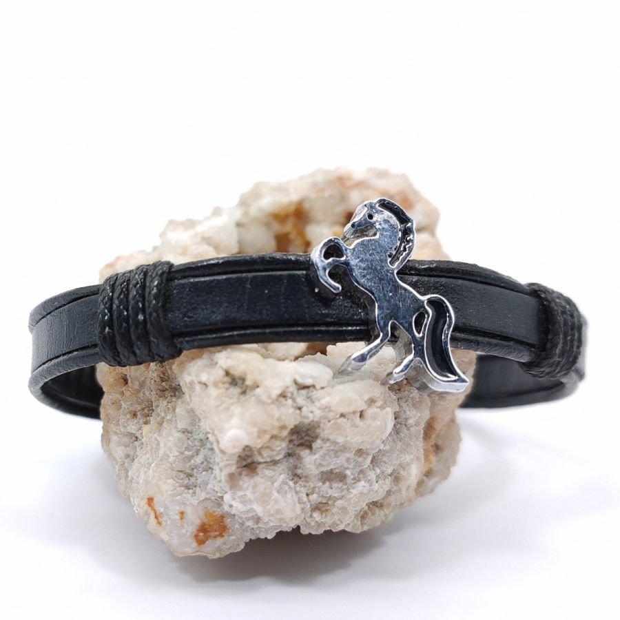 Pulsera de caballo con cordón de cuero 