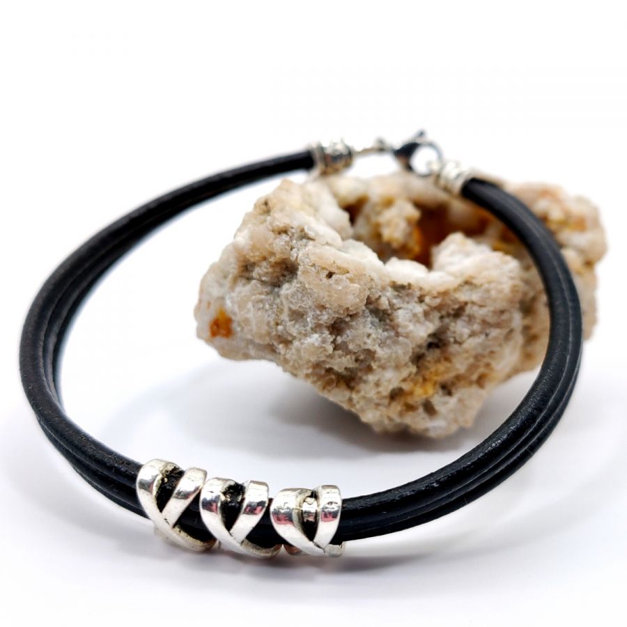 Pulsera hombre cuero negro multi filamentos con perla XXX