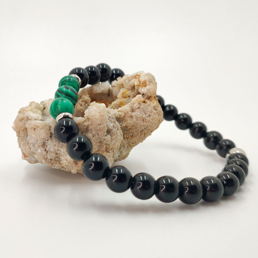 Pulsera de hombre de piedra malaquita con cuentas de ónice y acero inoxidable