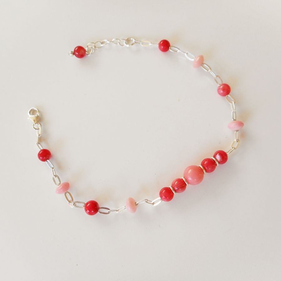 Pulsera de coral y gorgonias rojas en cadena de plata 925