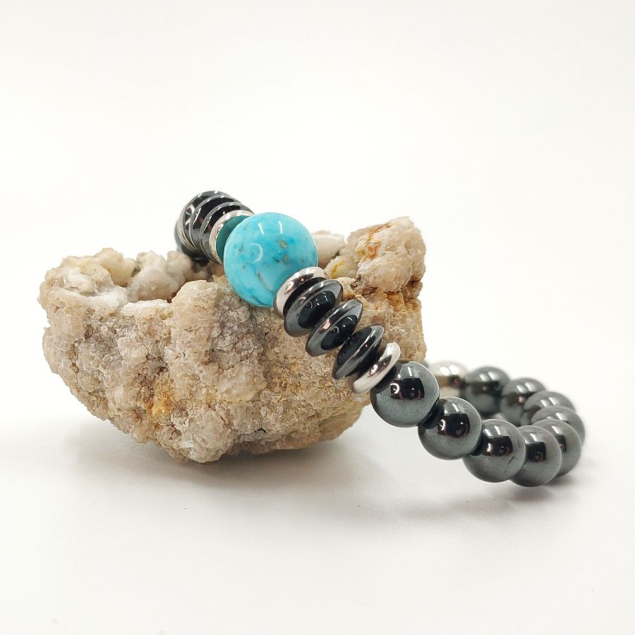 Pulsera con piedras de hematites gris y amazonita azul