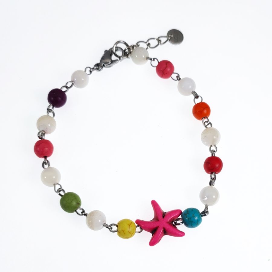 Pulsera de piedras multicolores con estrella de mar rosa