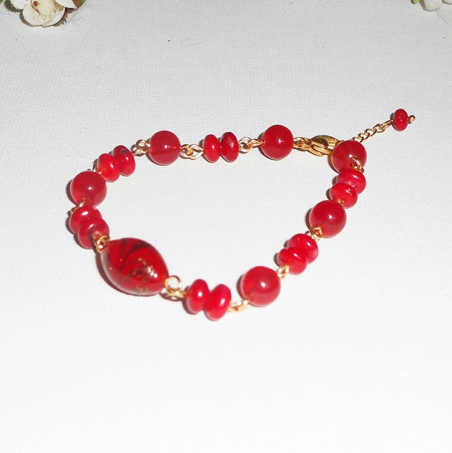 Pulsera de cristal de Murano rojo y Gorgona con jade de colores